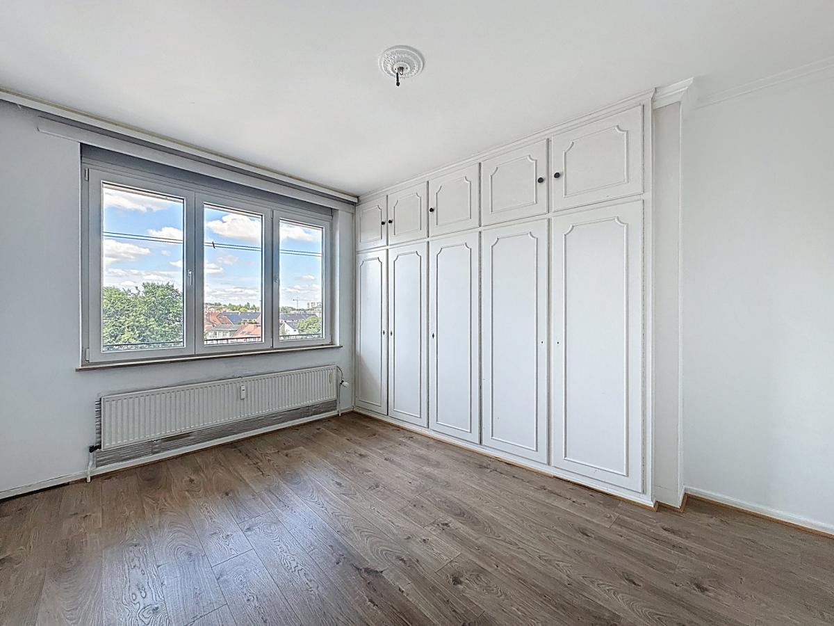 Expo Universelle : Superbe appartement de 2 chambres +balcon