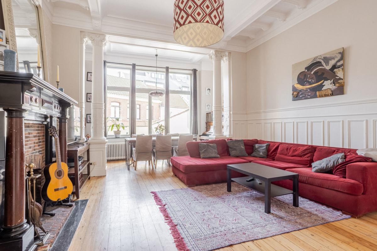 Square Ambiorix - Maison de maître de ± 380 m² bruts