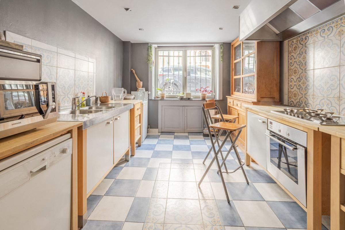 Square Ambiorix - Maison de maître de ± 380 m² bruts