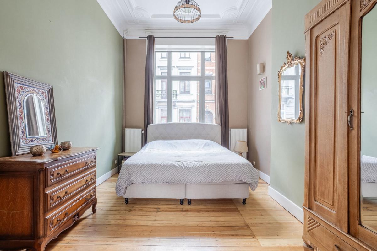Square Ambiorix - Maison de maître de ± 380 m² bruts
