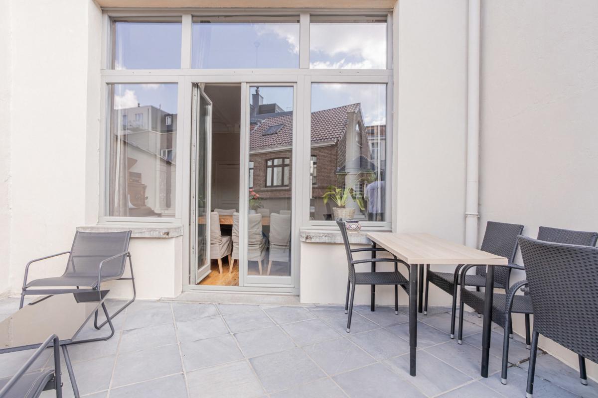 Square Ambiorix - Maison de maître de ± 380 m² bruts