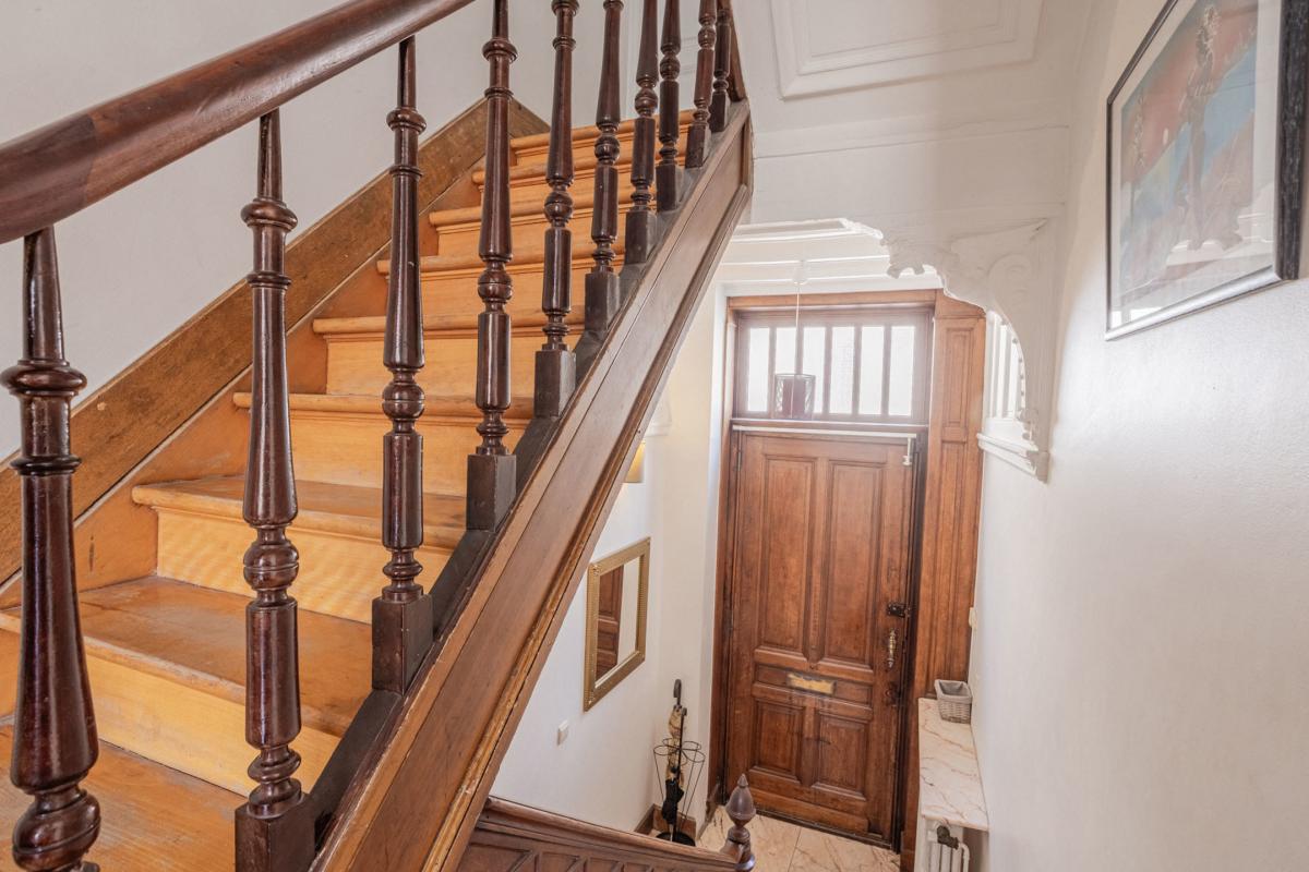 Square Ambiorix - Maison de maître de ± 380 m² bruts