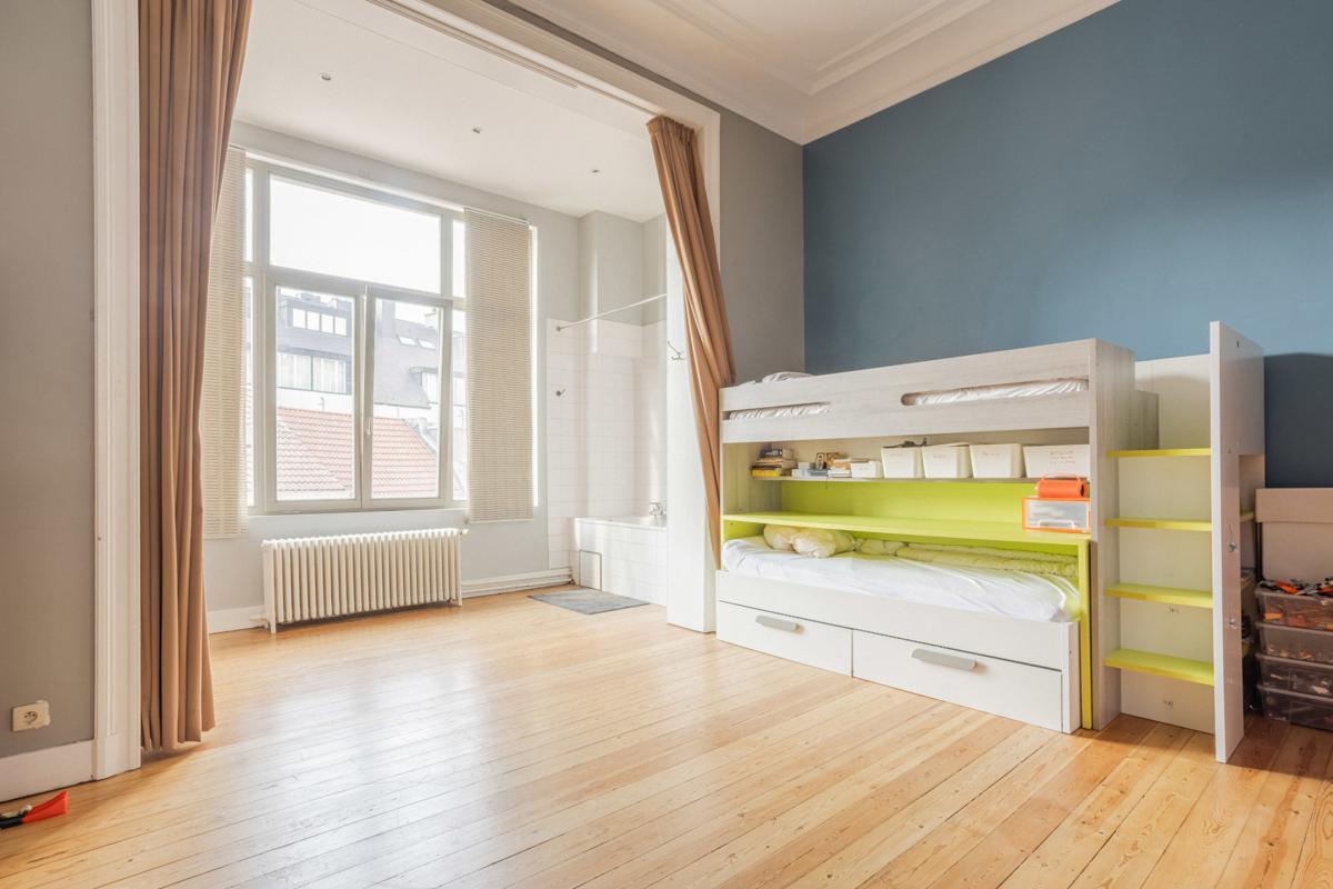 Square Ambiorix - Maison de maître de ± 380 m² bruts