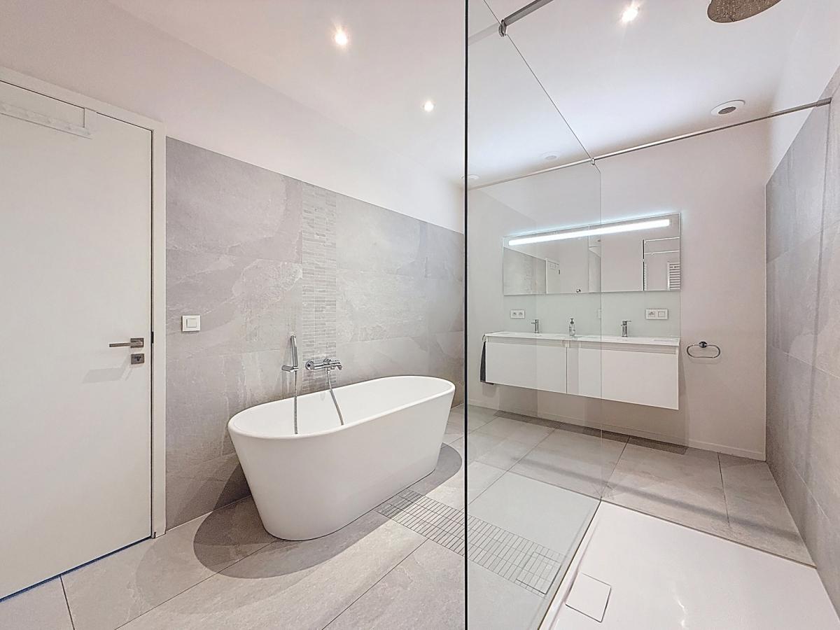 Quartier Châtelain : Magnifique maison de maître 6 chambres