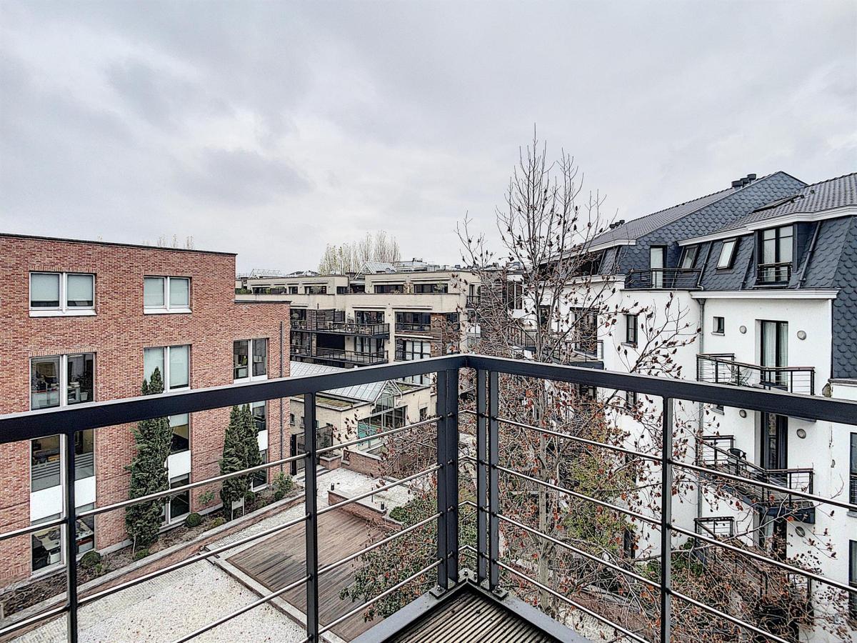 Dansaert : Magnifique duplex 2 ch. avec parking et terrasse