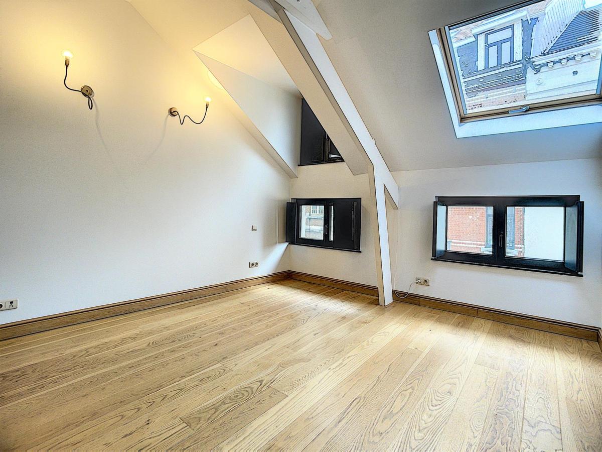 Dansaert : Magnifique duplex 2 ch. avec parking et terrasse