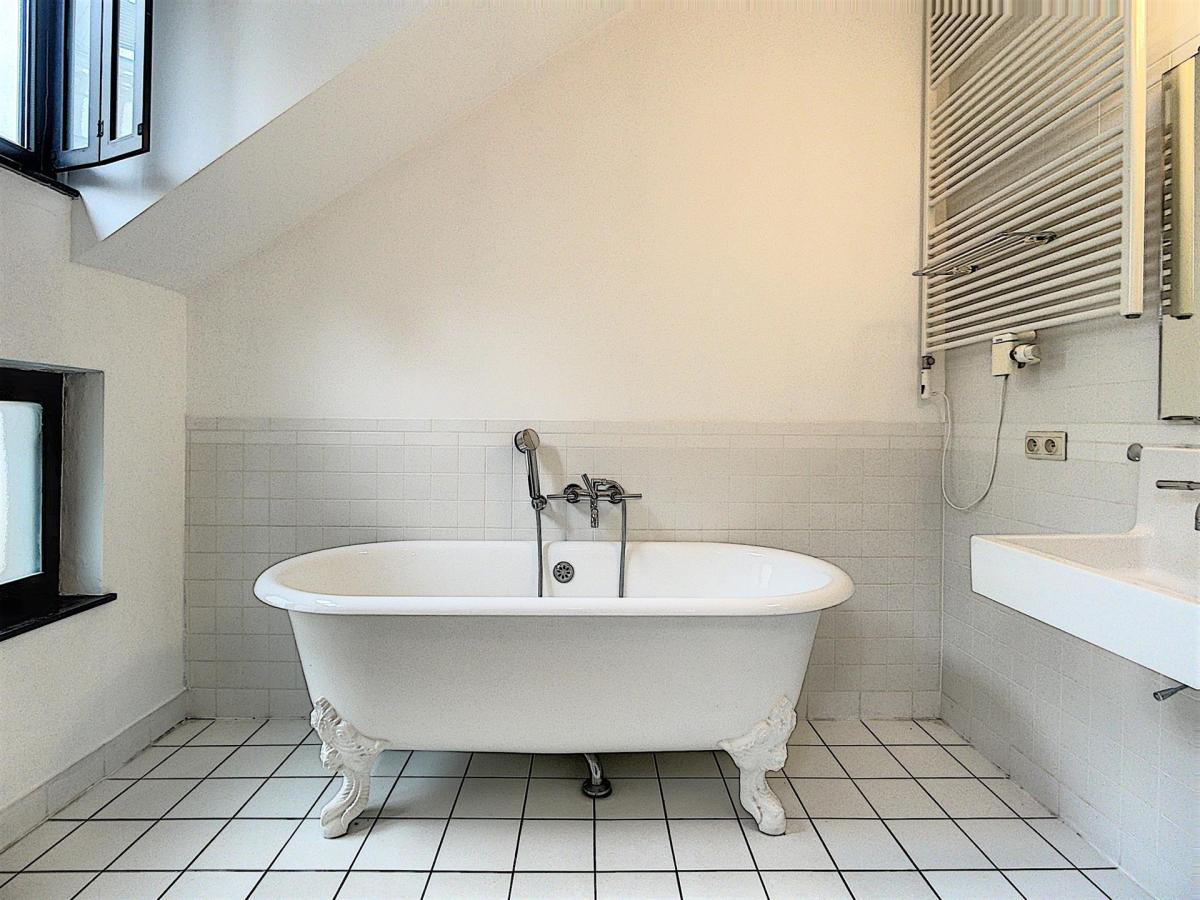Dansaert : Magnifique duplex 2 ch. avec parking et terrasse