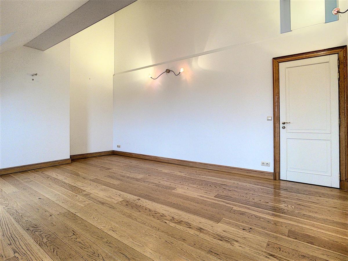 Dansaert : Magnifique duplex 2 ch. avec parking et terrasse
