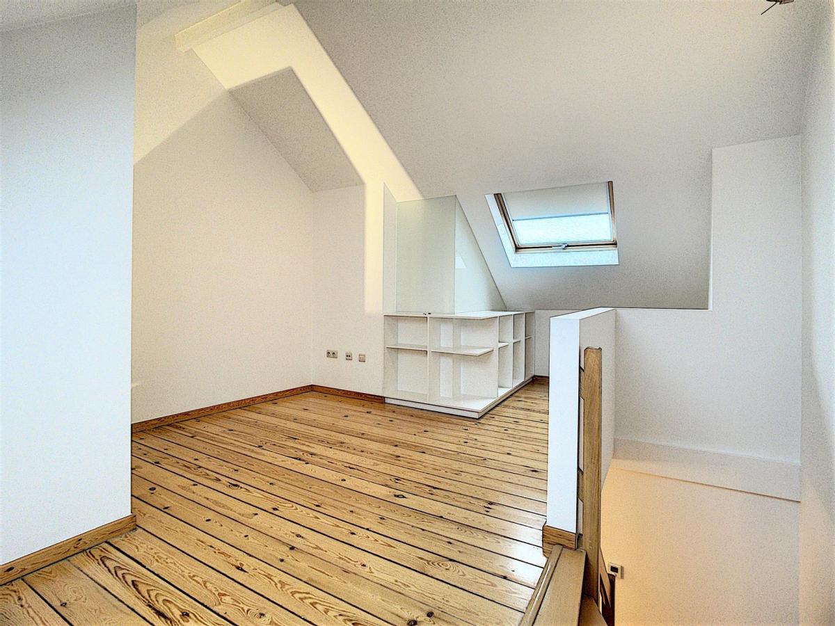 Dansaert : Magnifique duplex 2 ch. avec parking et terrasse