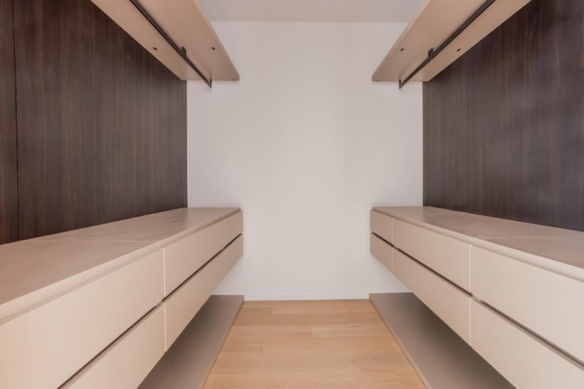 Stéphanie : Superbe rez 2 chambres + jardin remis à neuf 