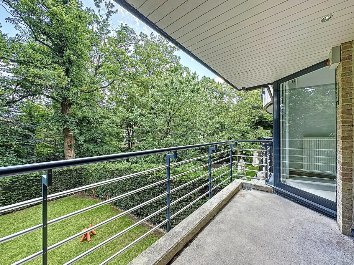 Solbosch/Roosevelt : Bel appartement 3 chambres + terrasse