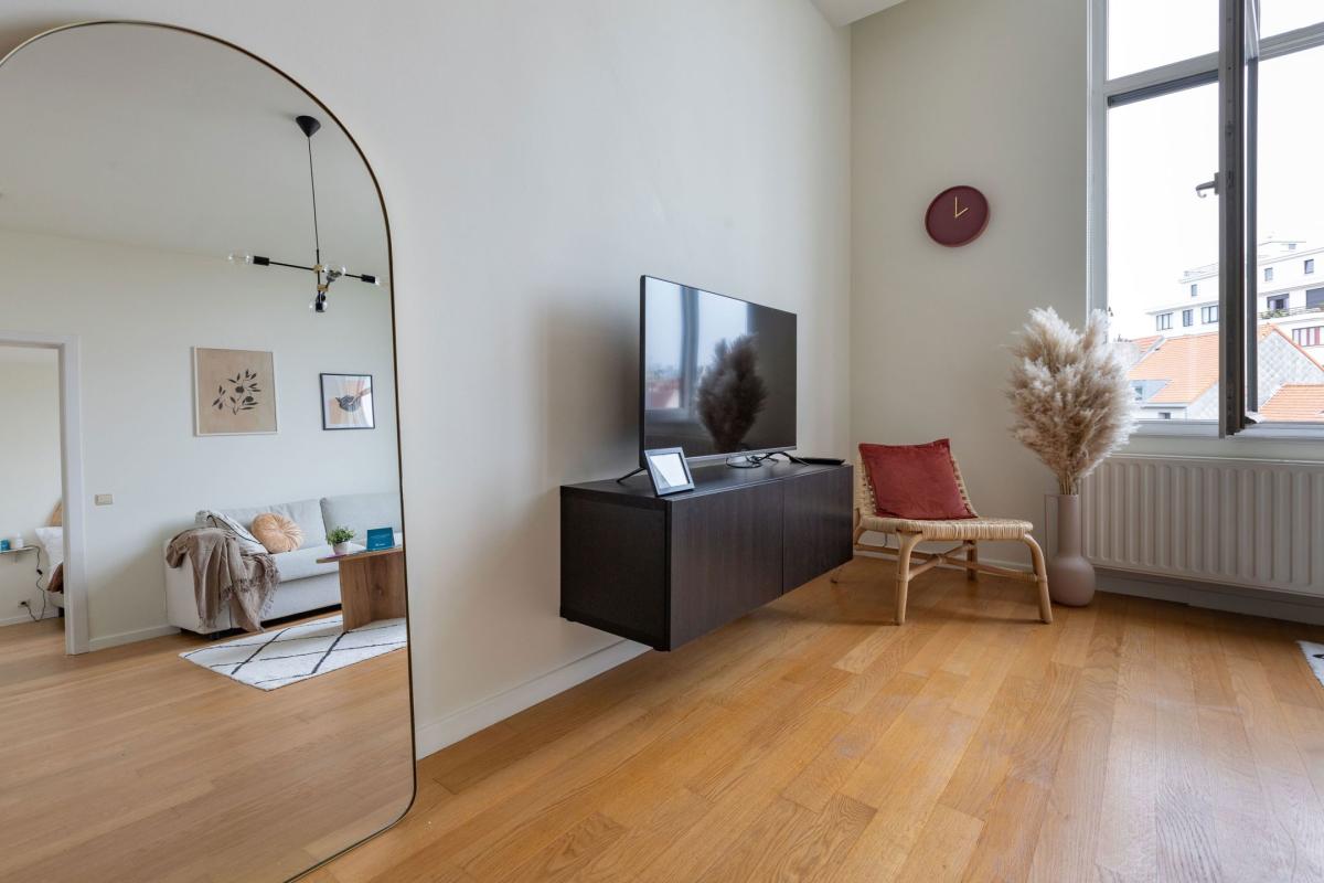 Molière: Appartement 70 m² rénové 1 ch, 1 sdb, 2 balcons