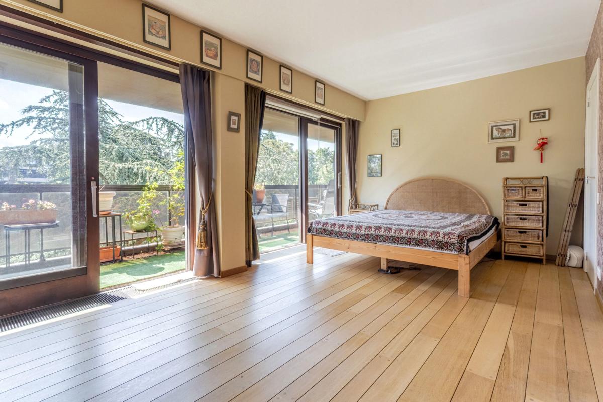 Observatoire : Bel appartement 2 ch + terrasse + parking