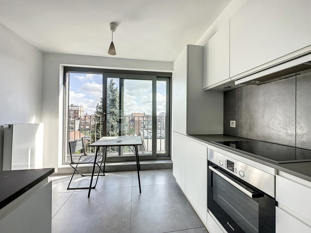 Couronne : Beau triplex penthouse + terrasse
