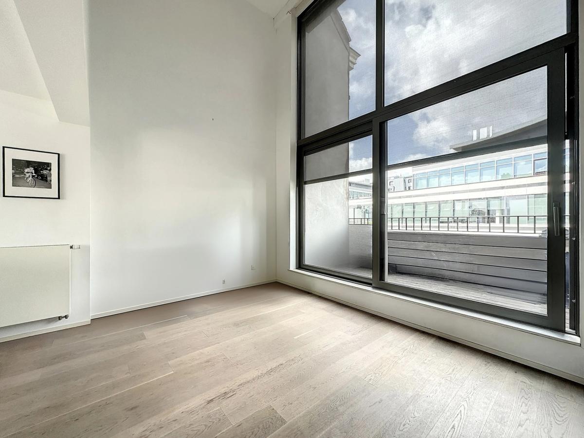 Couronne : Beau triplex penthouse + terrasse