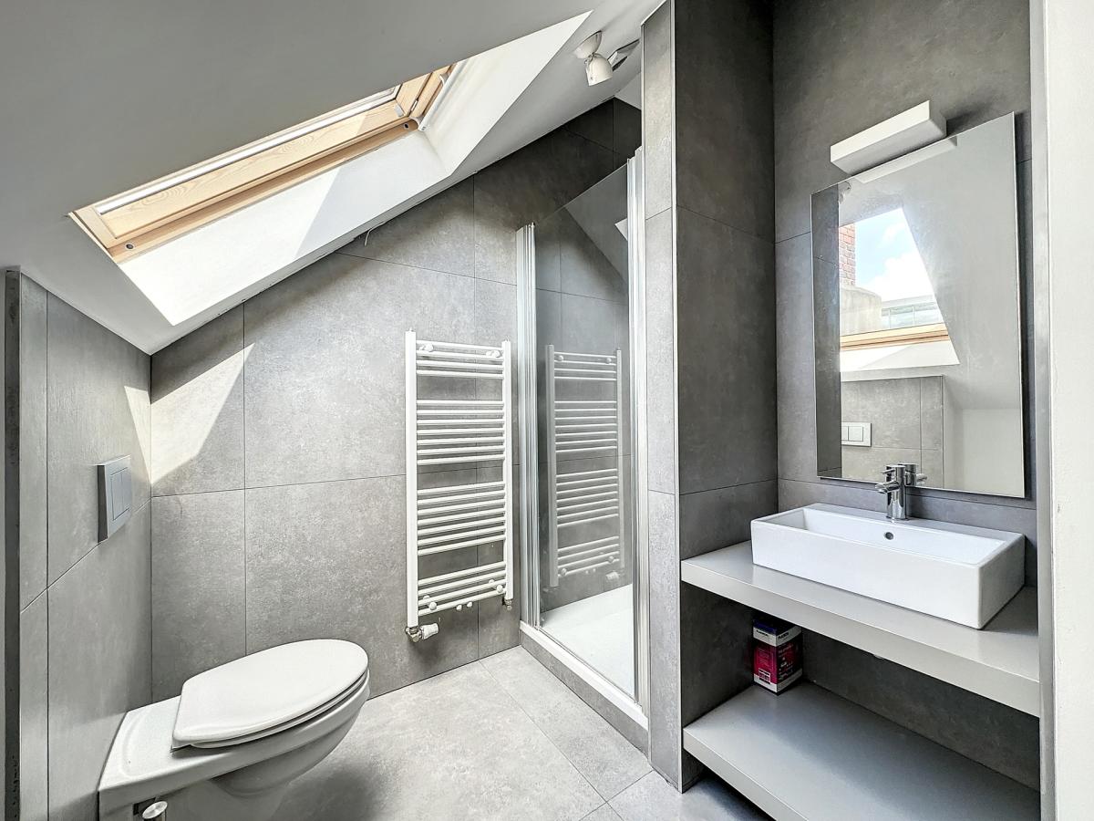 Couronne : Beau triplex penthouse + terrasse