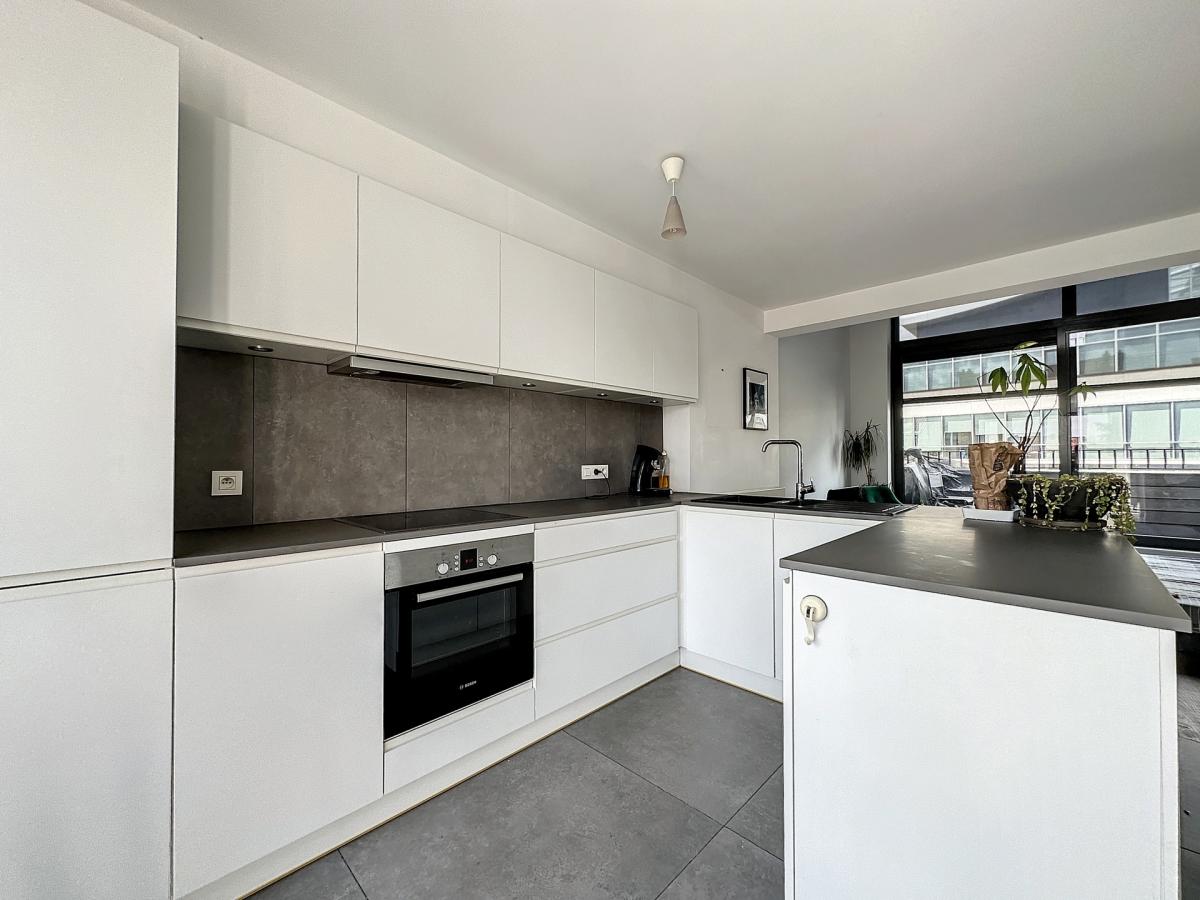 Couronne : Beau triplex penthouse + terrasse