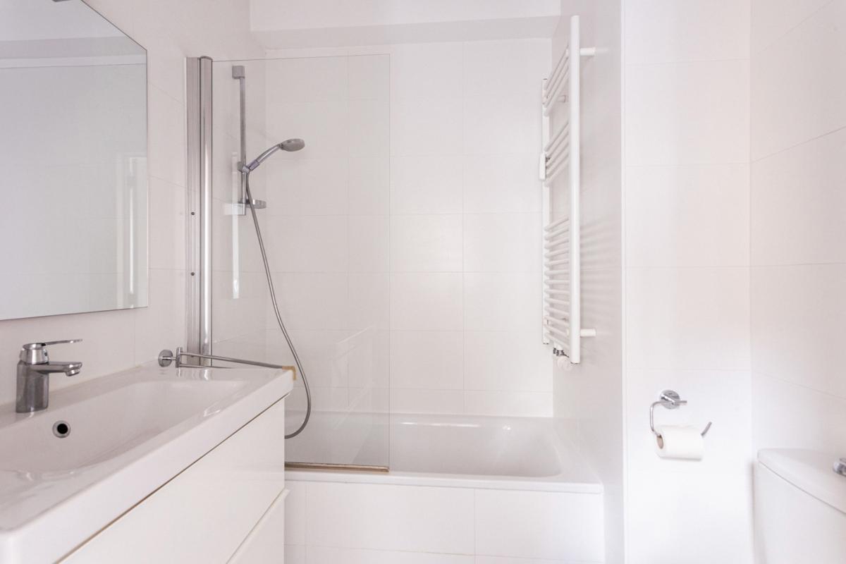OFFRE ACCEPTEE - Cinquantenaire -  Bel appartement 2 chambres avec balcon