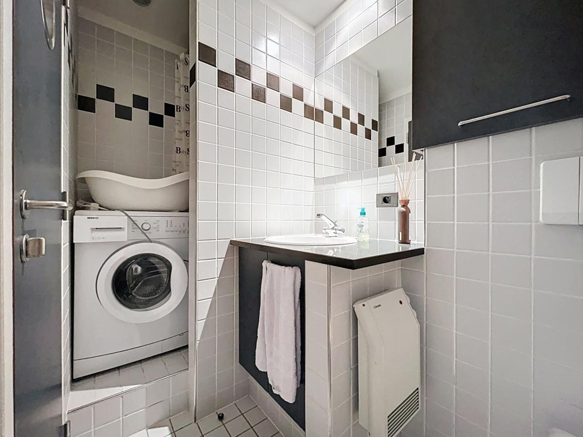 Quartier Bascule/Louise : Bel appartement 2 chambres meublé