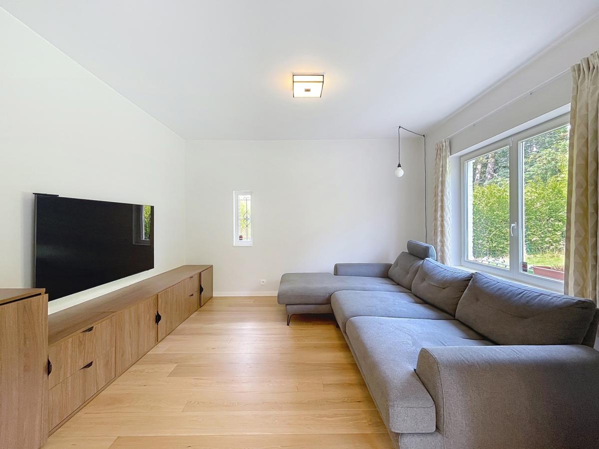 Uccle/Linkebeek : Belle villa rénovée de 4 ch.+ bureau 