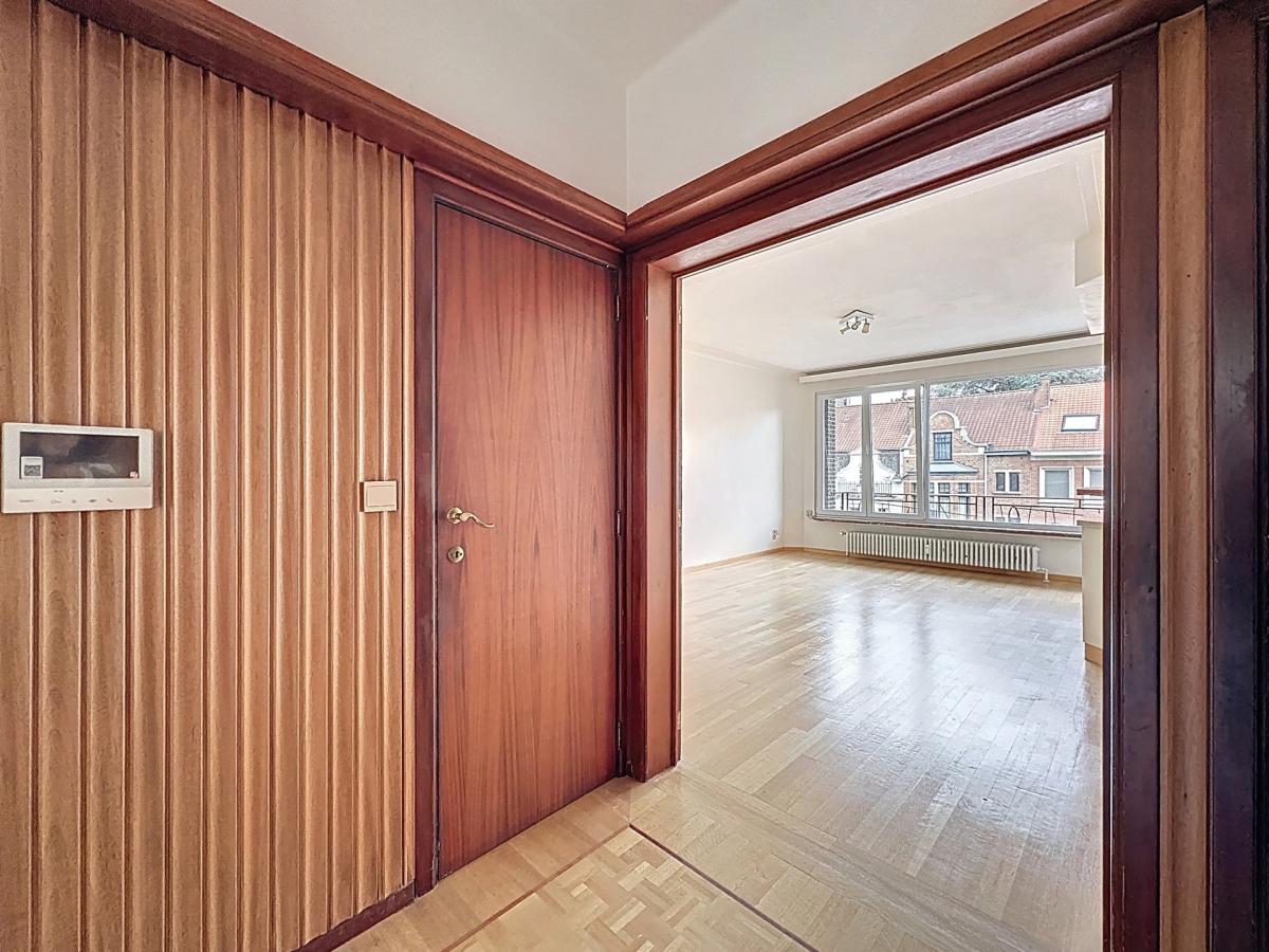 Arezzo / Lejeune : Bel appartement + terrasse + balcon