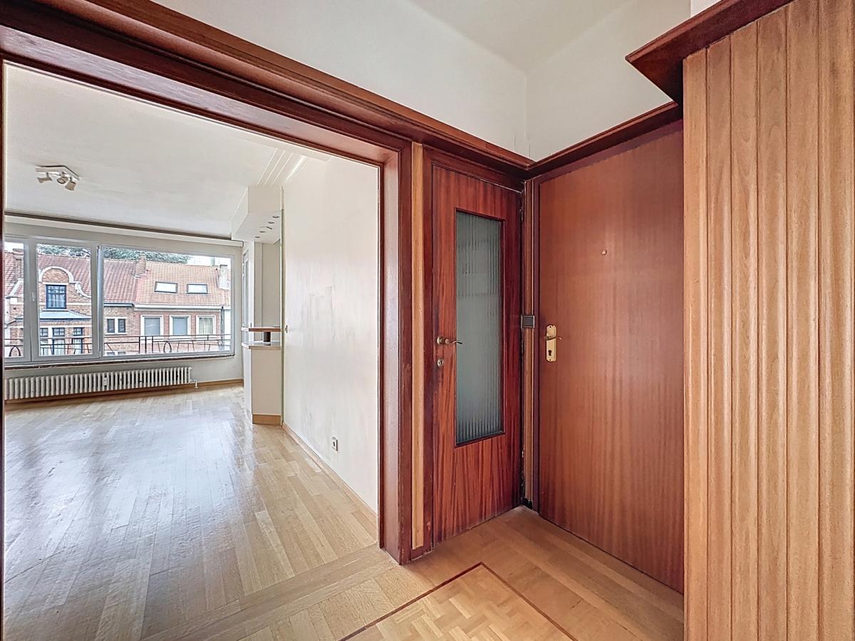 Arezzo / Lejeune : Bel appartement + terrasse + balcon
