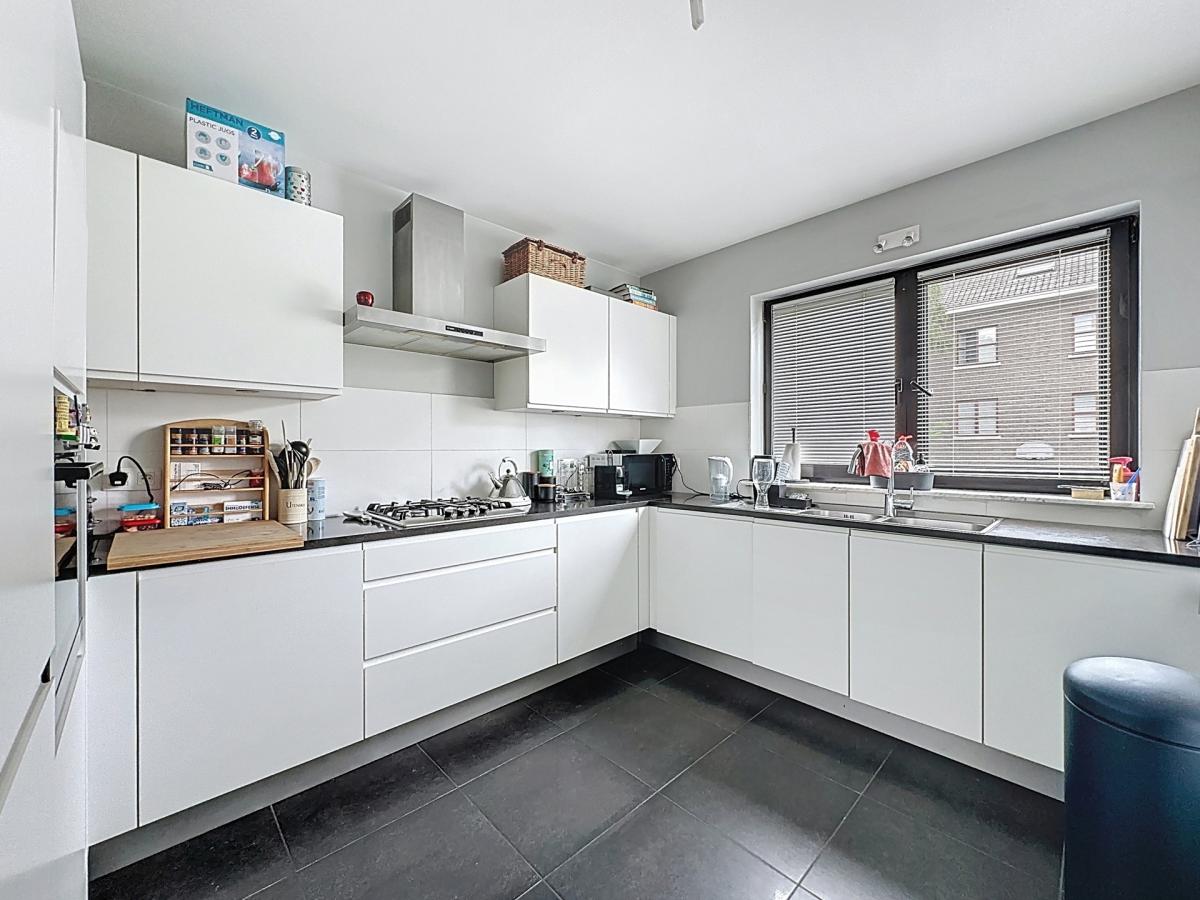 Saint-Job : Magnifique maison 5 chambres + jardin