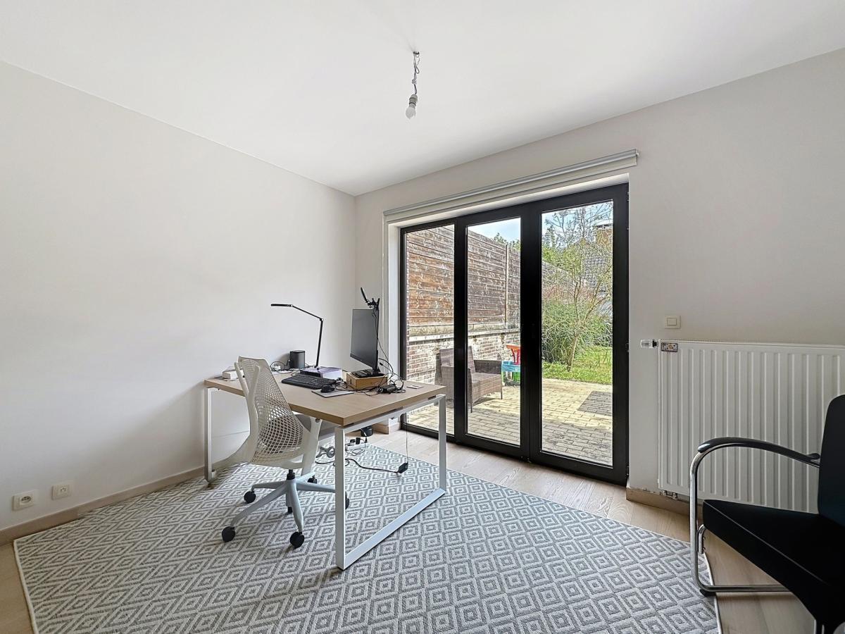 Saint-Job : Magnifique maison 5 chambres + jardin