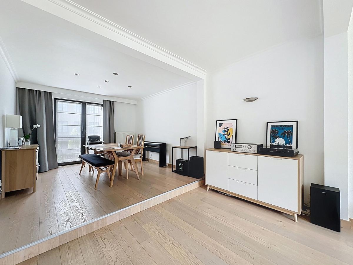 Saint-Job : Magnifique maison 5 chambres + jardin