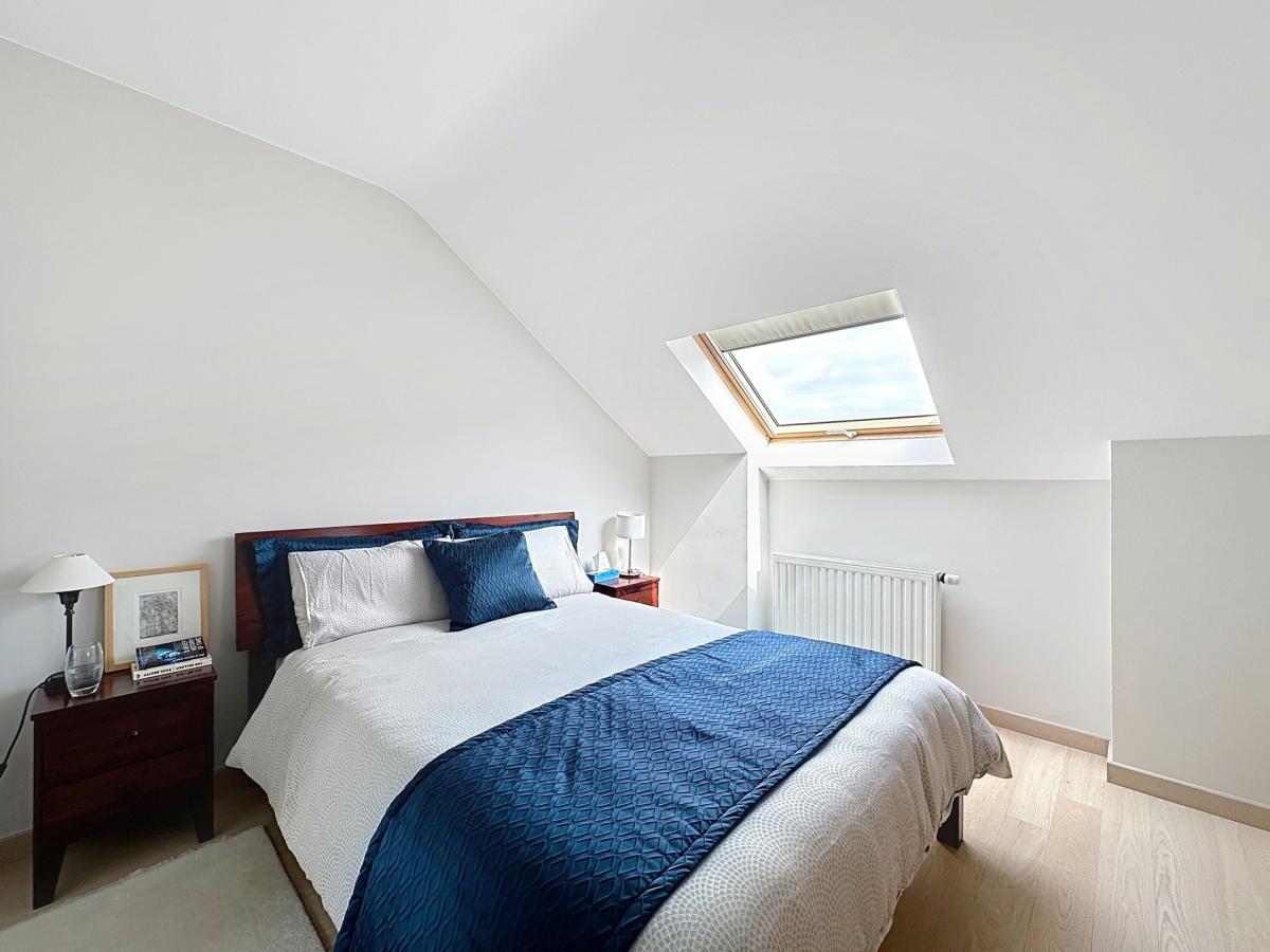 Saint-Job : Magnifique maison 5 chambres + jardin