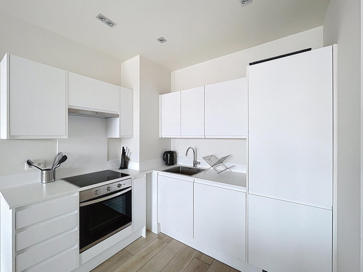 Quartier Européen: Superbe appartement 1 chambre + terrasse