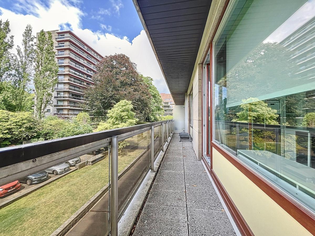 Parc Brugmann : Bel appartement meublé + terrasses