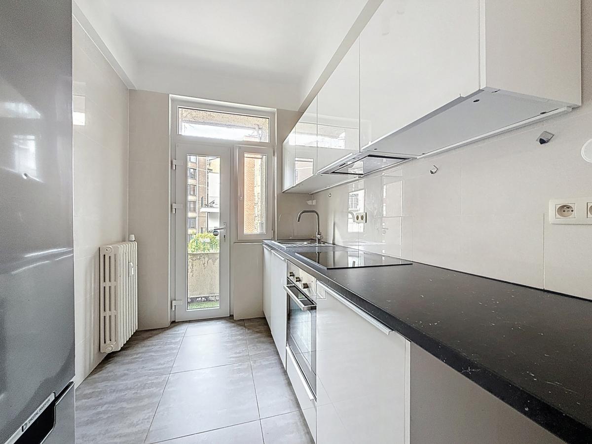 Jardin du Roi : Magnifique appartement 2 chambres + balcons