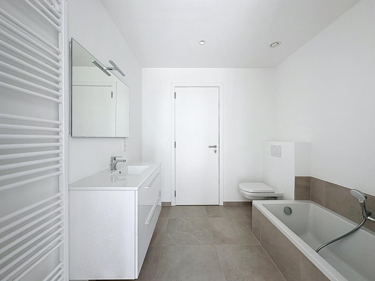 VDK Housing : Magnifique appartement neuf + terrasse SUD
