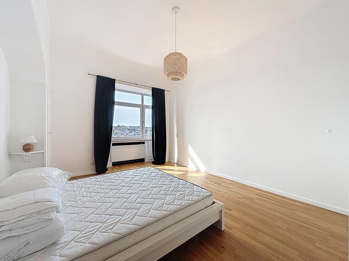 Toison d'Or : Somptueux appartement 3 chambres meublé