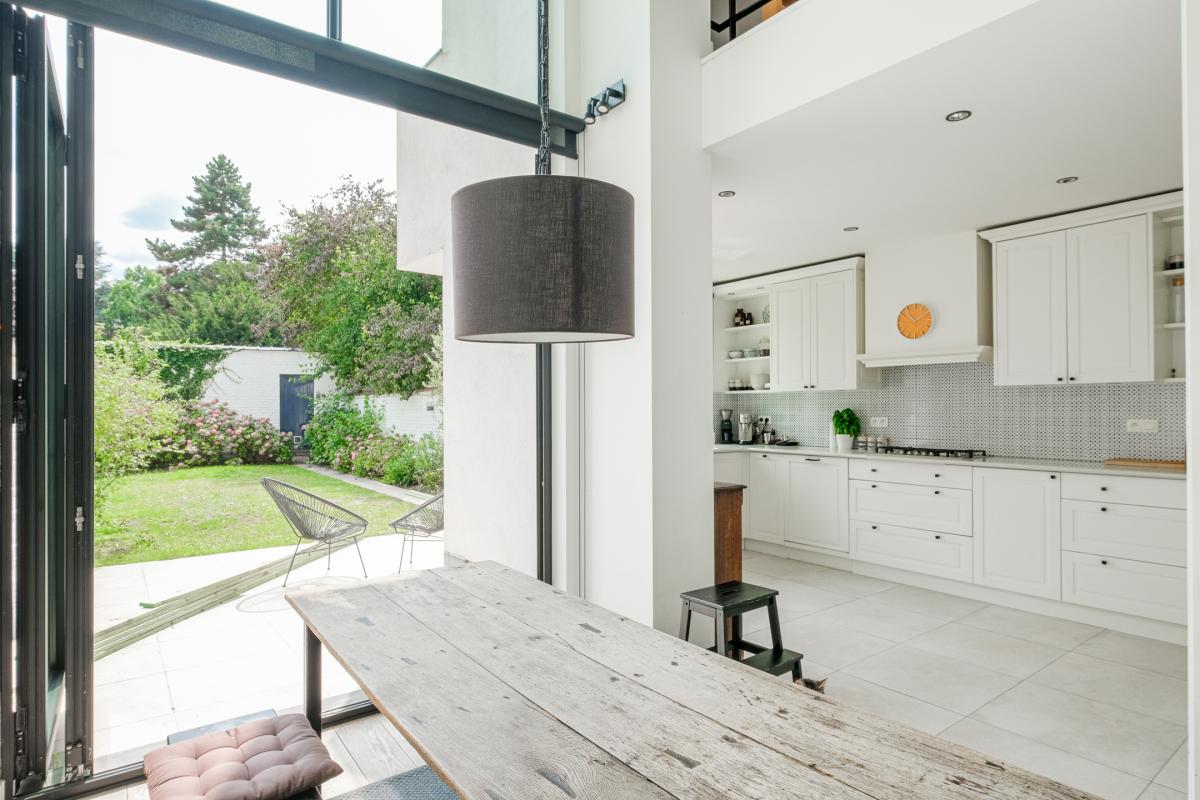 Quartier Place Brugmann: superbe  maison rénovée avec garage