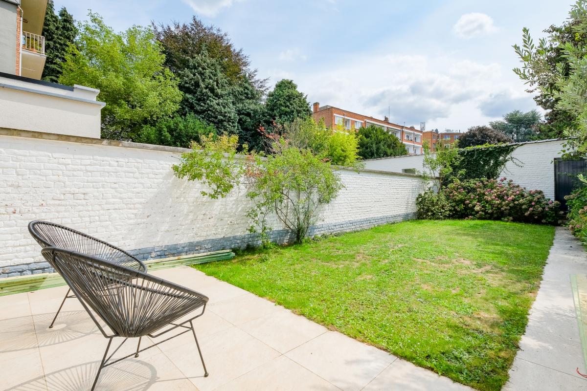 Quartier Place Brugmann: superbe  maison rénovée avec garage