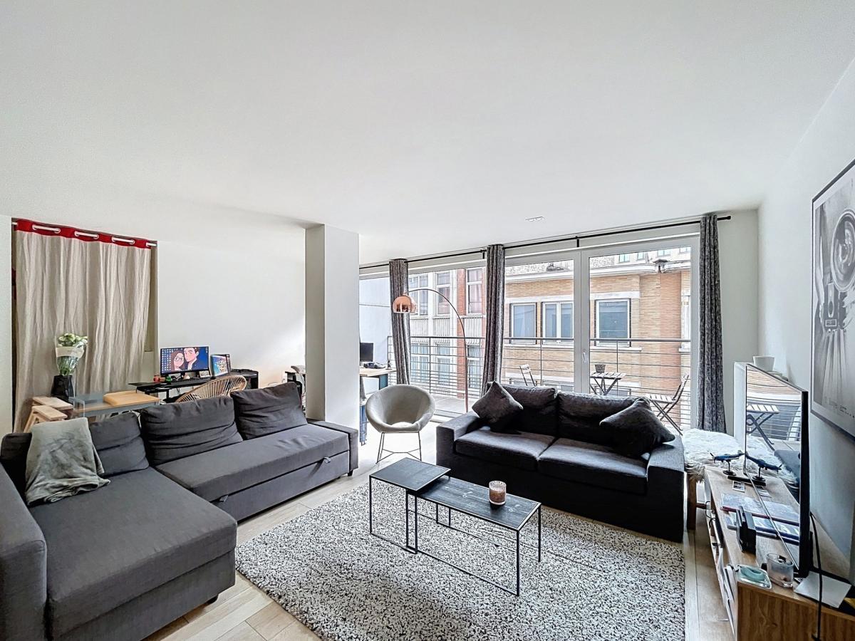 Quartier Européen: Superbe appartement meublé 2 ch +terrasse
