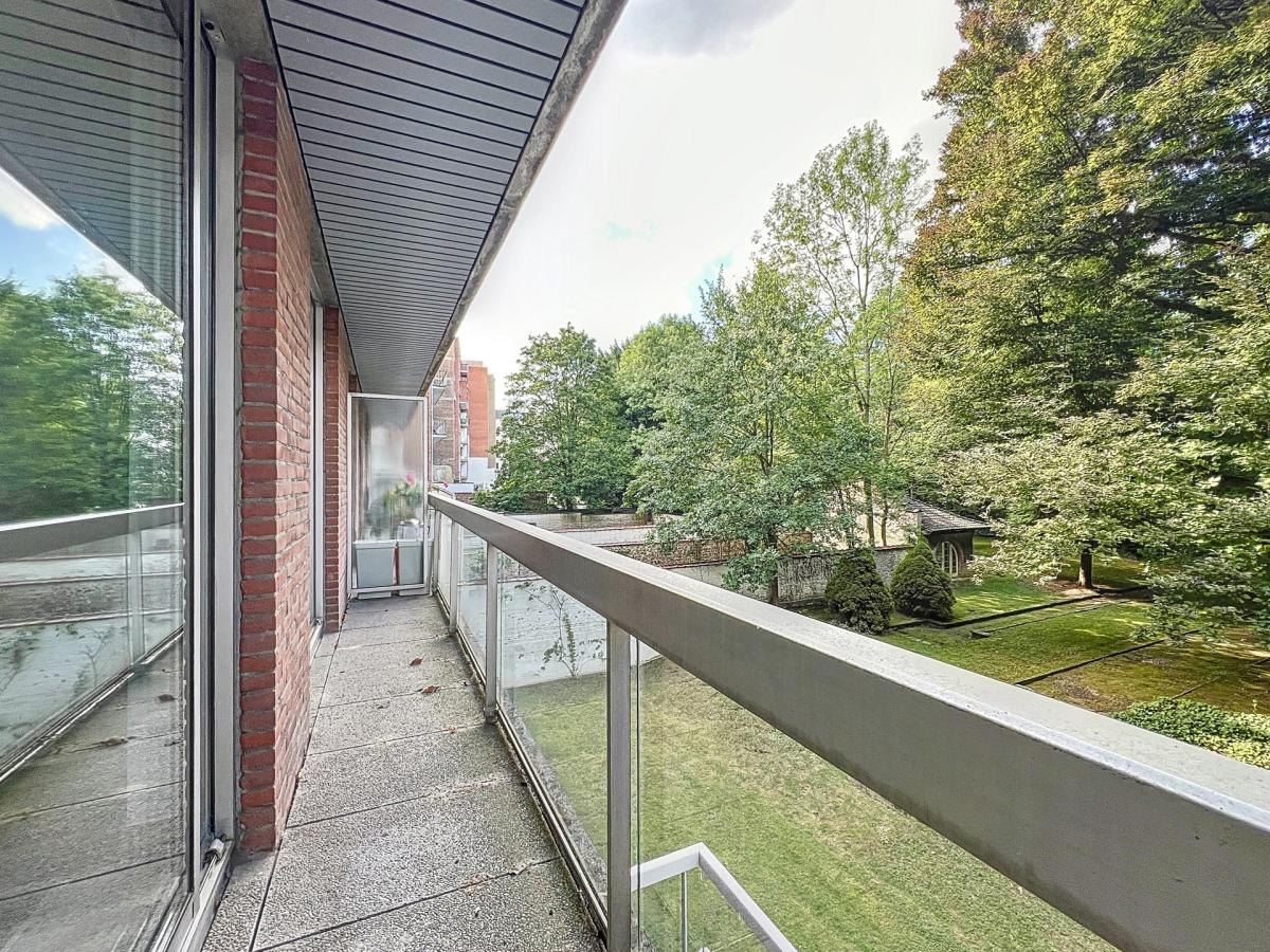 Av. de Tervueren: Superbe appartement 2 chambres + terrasse 