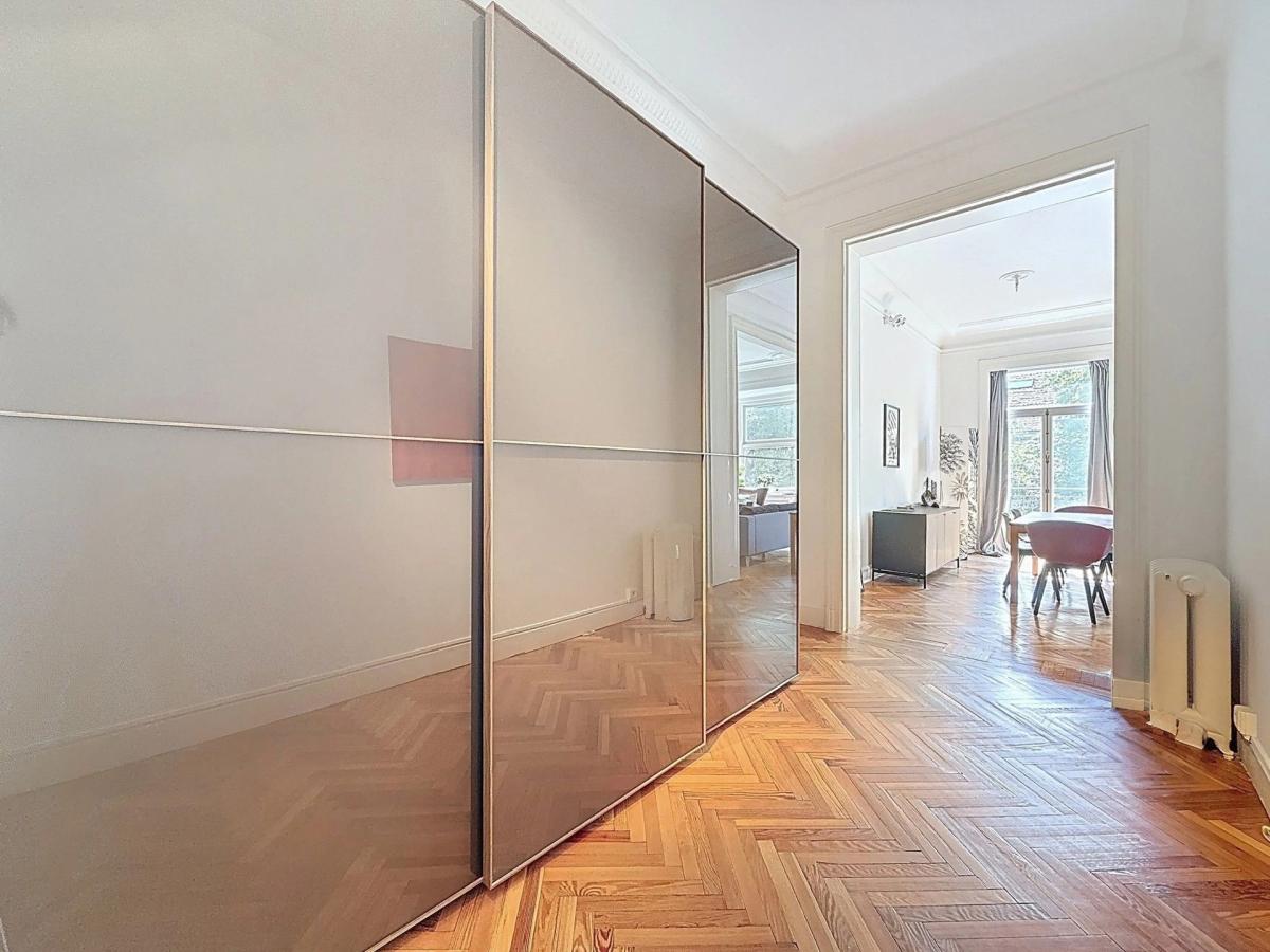 Lepoutre : Somptueux appartement + balcon