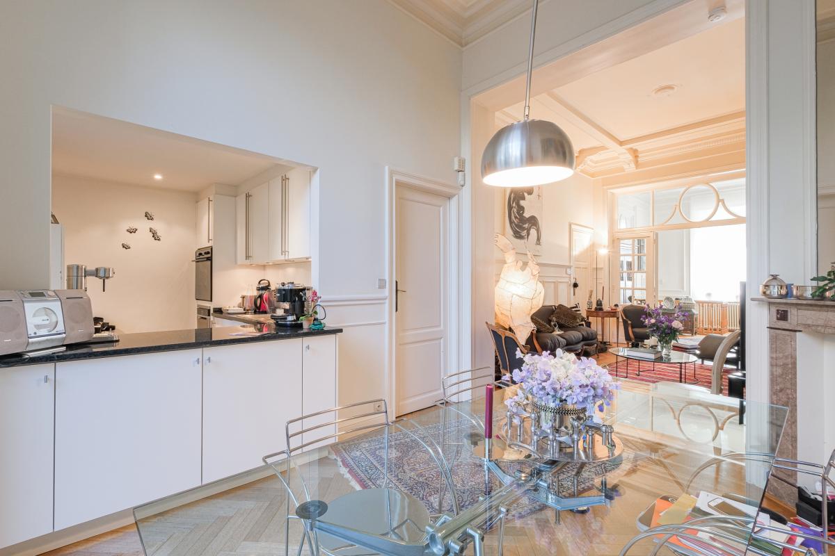 Lepoutre: Magnifique duplex rez-de-chaussée avec jardin 