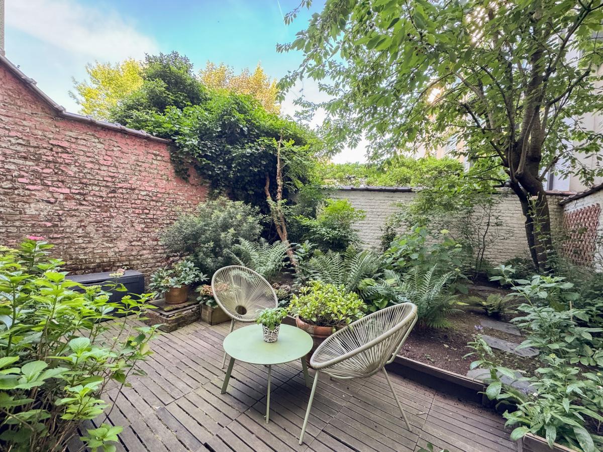 Lepoutre: Magnifique duplex rez-de-chaussée avec jardin 