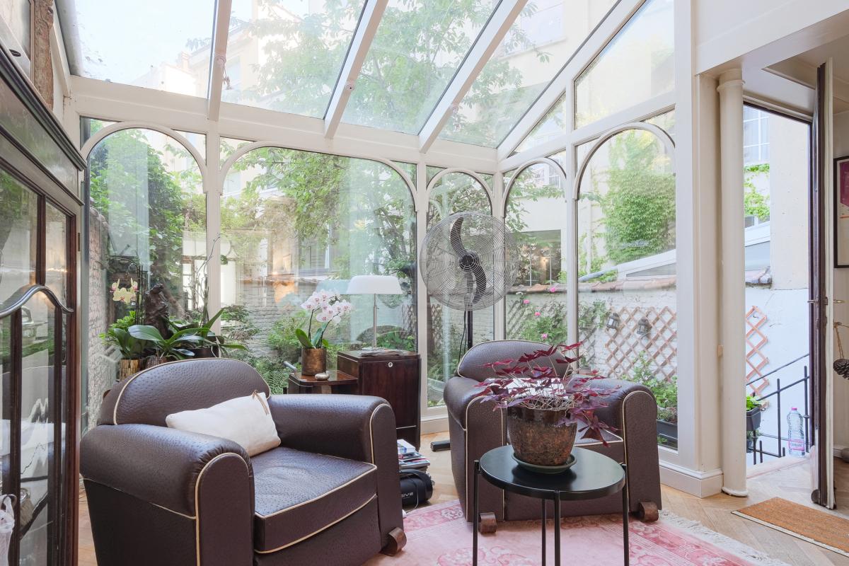 Lepoutre: Magnifique duplex rez-de-chaussée avec jardin 