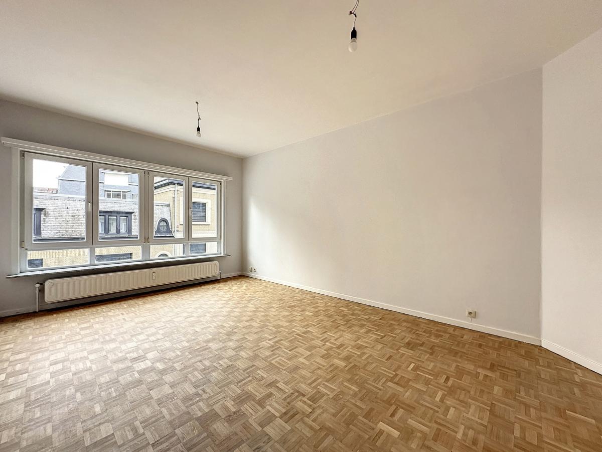 Stallaert: Bel appartement 1 chambre entièrement rénové