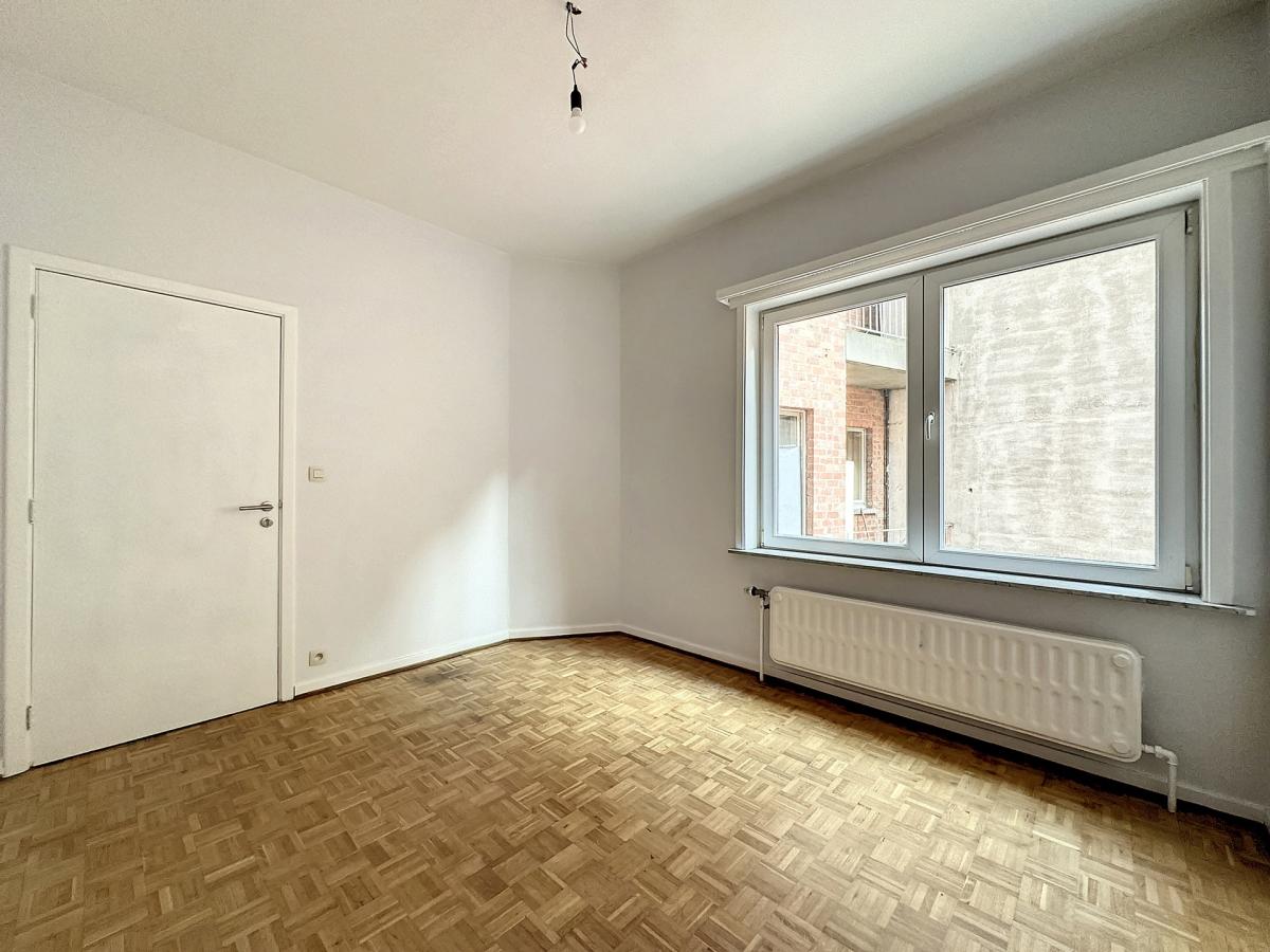 Stallaert: Bel appartement 1 chambre entièrement rénové