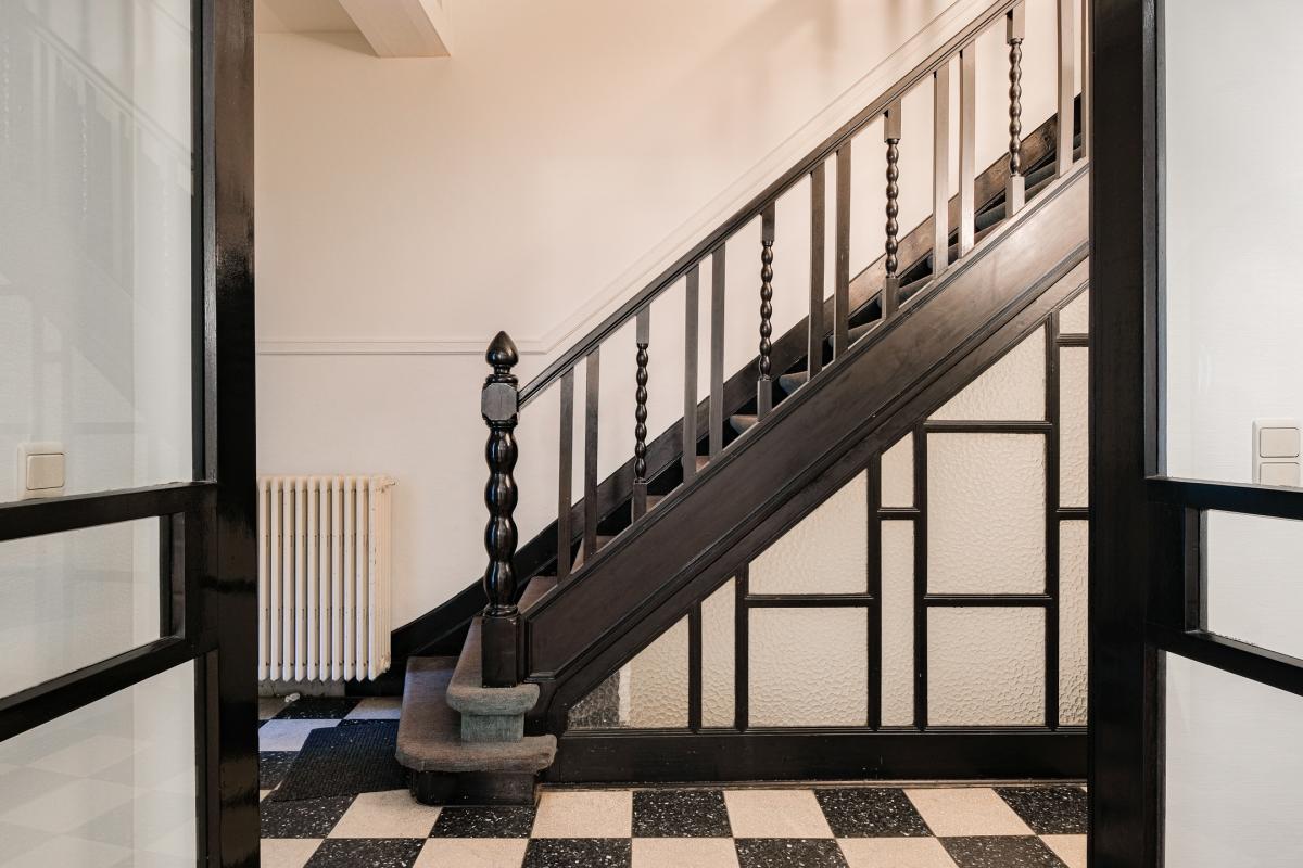 Parc Duden: Bel immeuble de rapport 3 unités + 2 garages