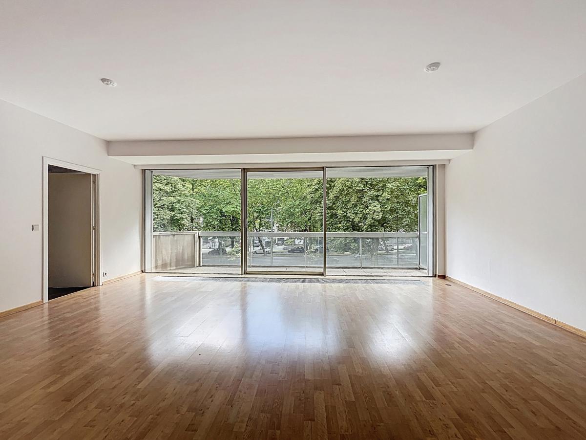 Av. de Tervueren: Superbe appartement 2 chambres + terrasse 