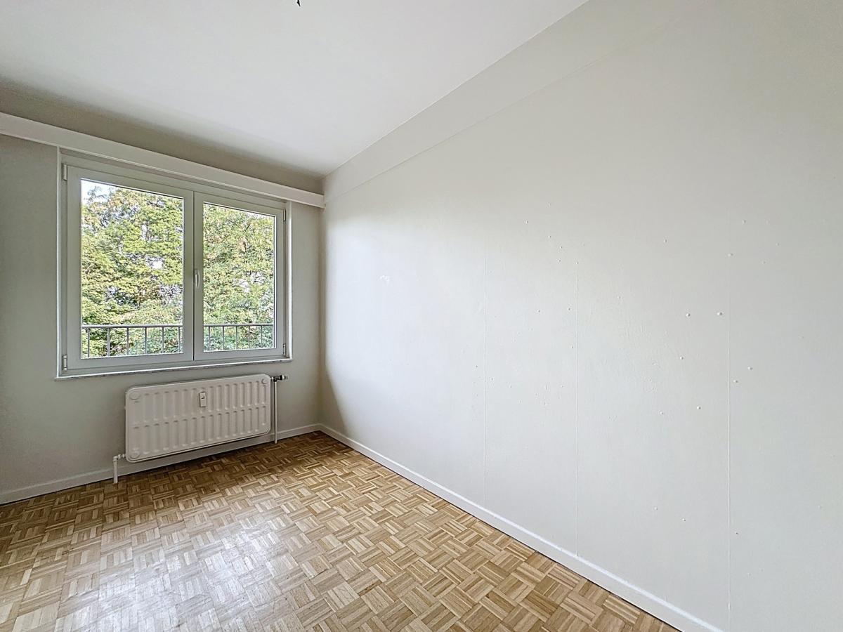 Forest Domaine : Bel appartement rénové de 3 chambres