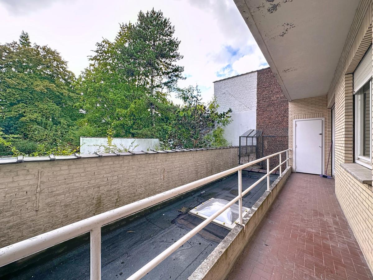 Churchill/Cavell : Superbe appartement 3 chambres + terrasse
