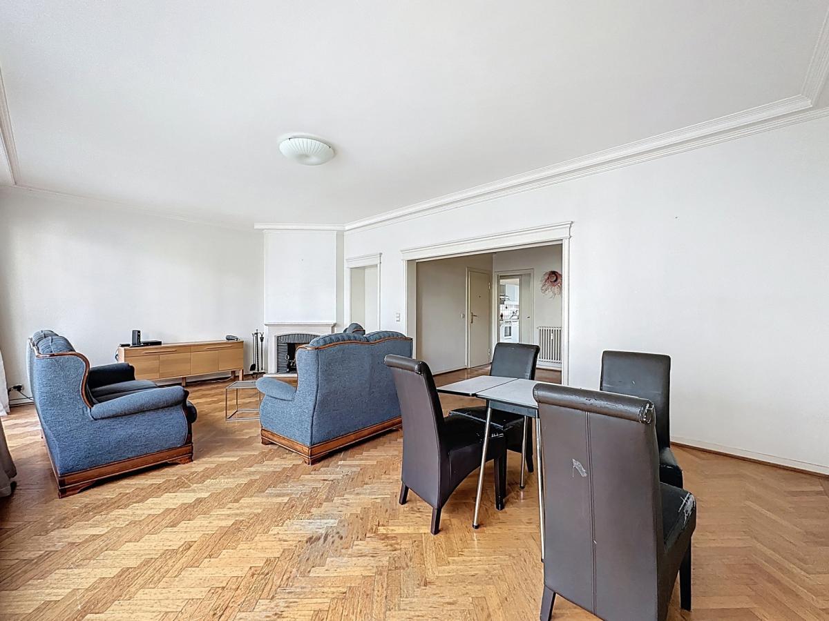 Churchill/Cavell : Superbe appartement 3 chambres + terrasse
